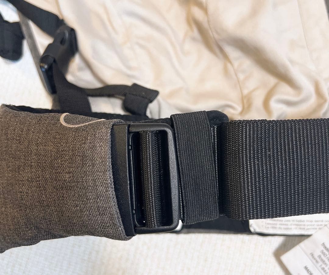 Cybex 最上級 抱っこひも Yema Click サイベックス　グレー