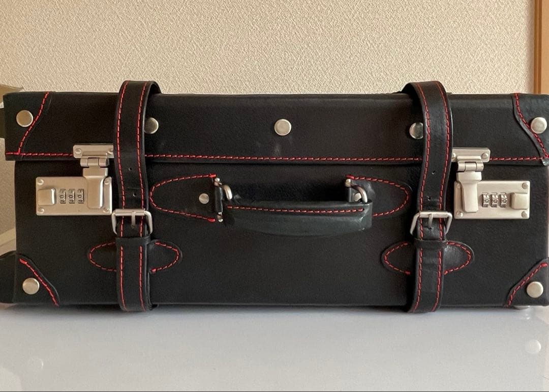 ユーラシア　キャリーケース￼