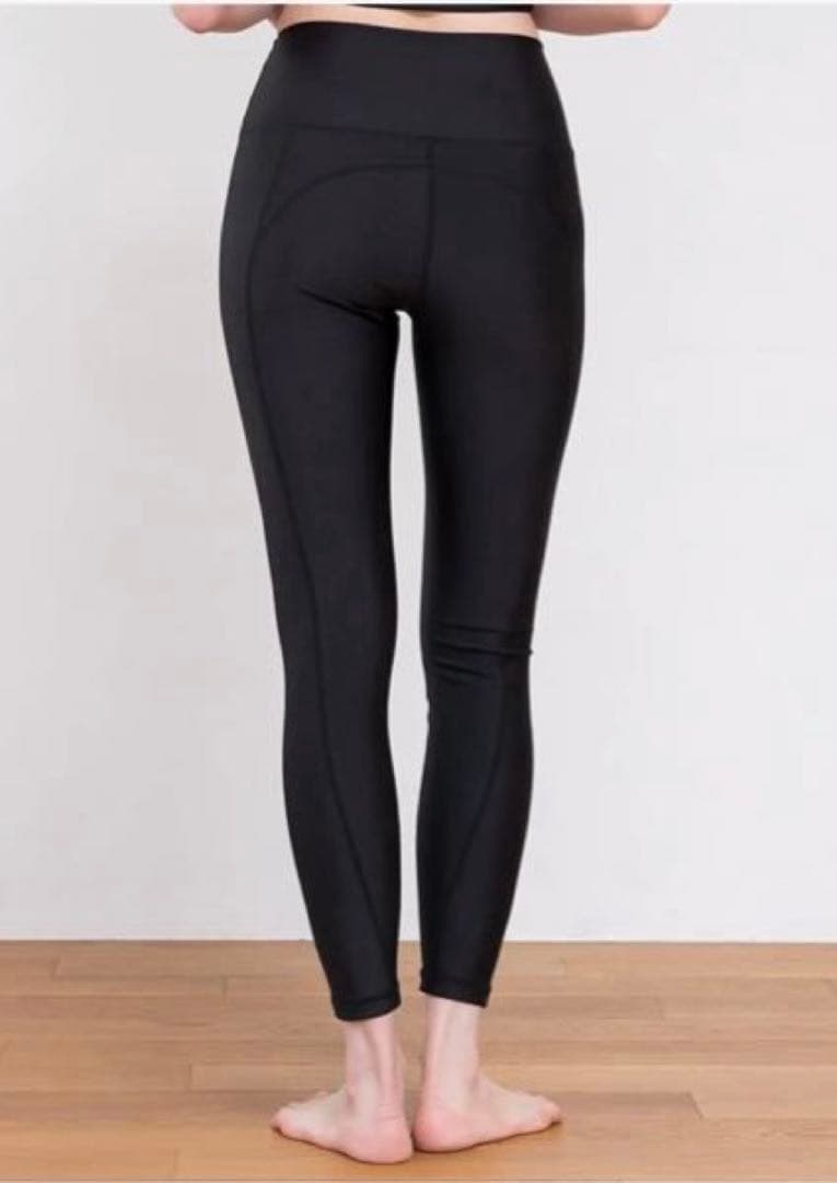 LAVA✳︎SUKALA✳︎レギンス&トップス2点セット◎サイズＳ