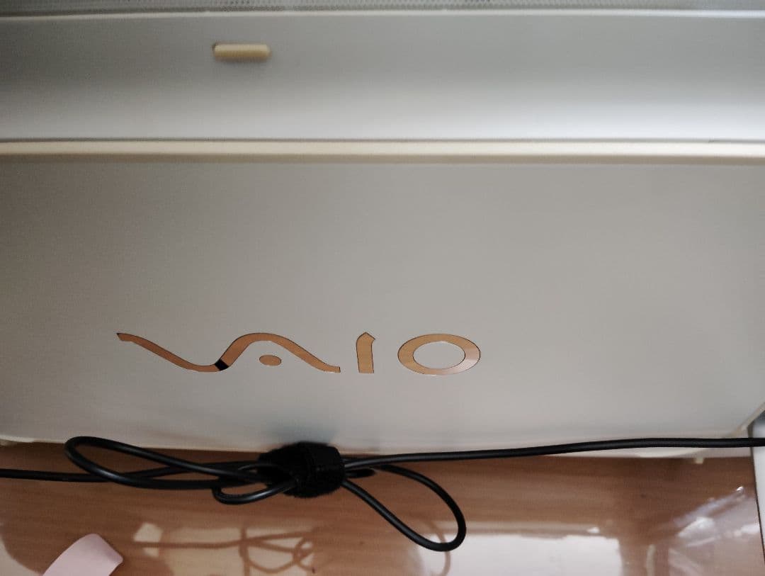 スマホ・タブレット・パソコン SONY VAIO SVJ202