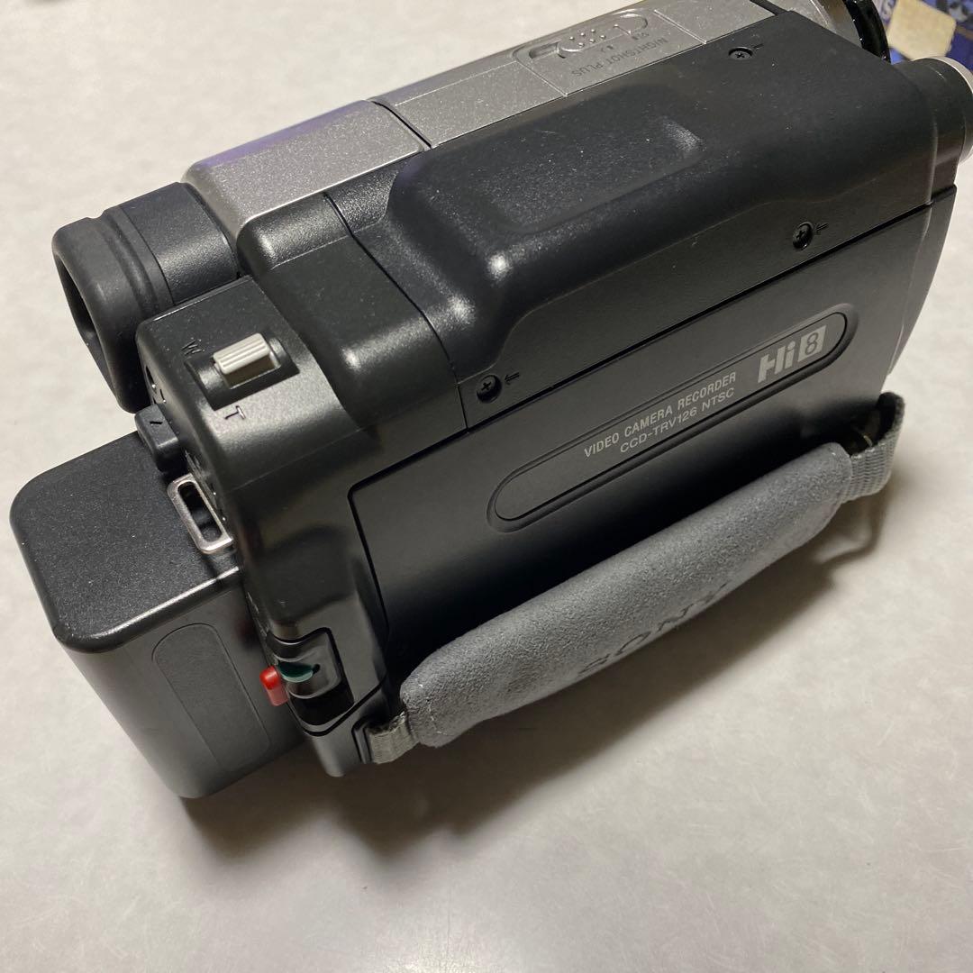 SONY VideoHi8Handycam CCD-TRV126 ①