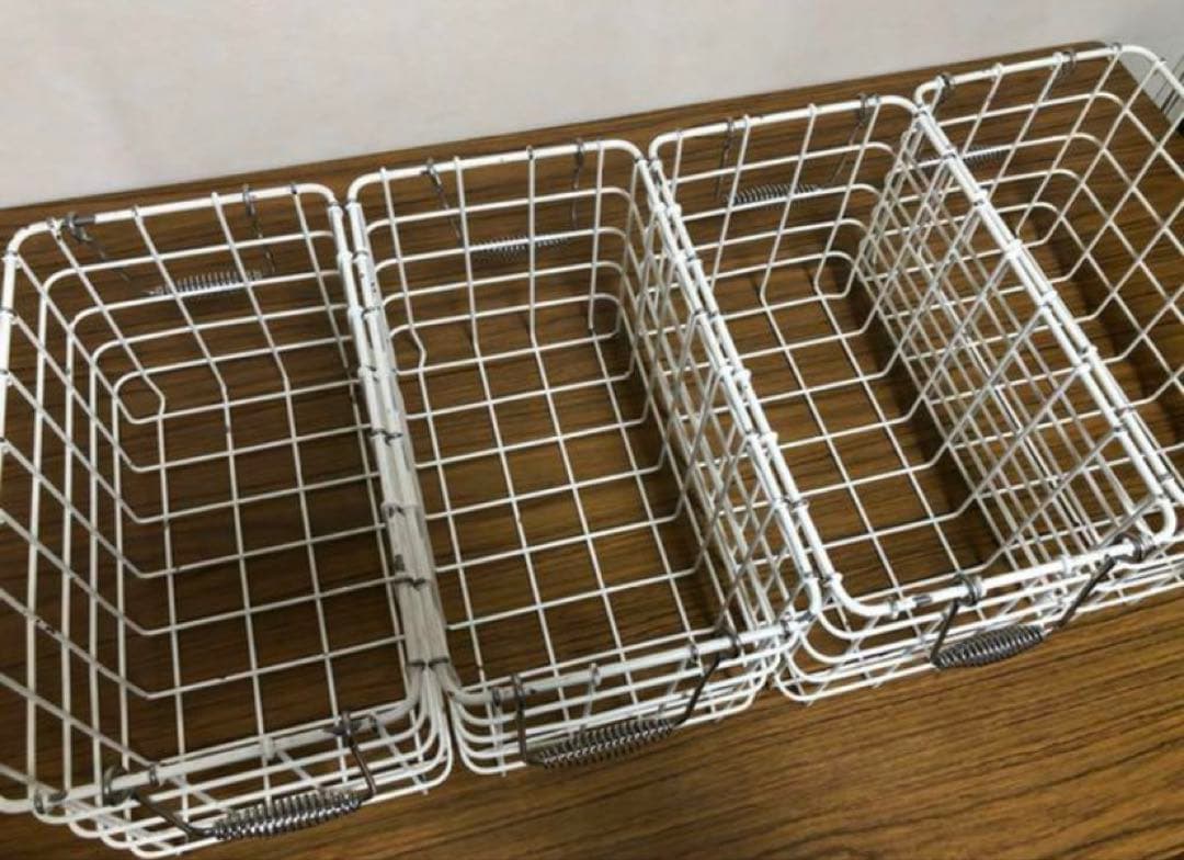 給食カゴ　4個セット　ホワイトワイヤー　収納　整理整頓　無印良品