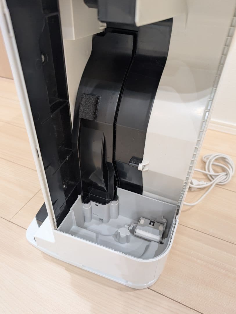 ダイキン Daikin ２０２０年製 MCK70XJ-W 空気清浄機　加湿機能付