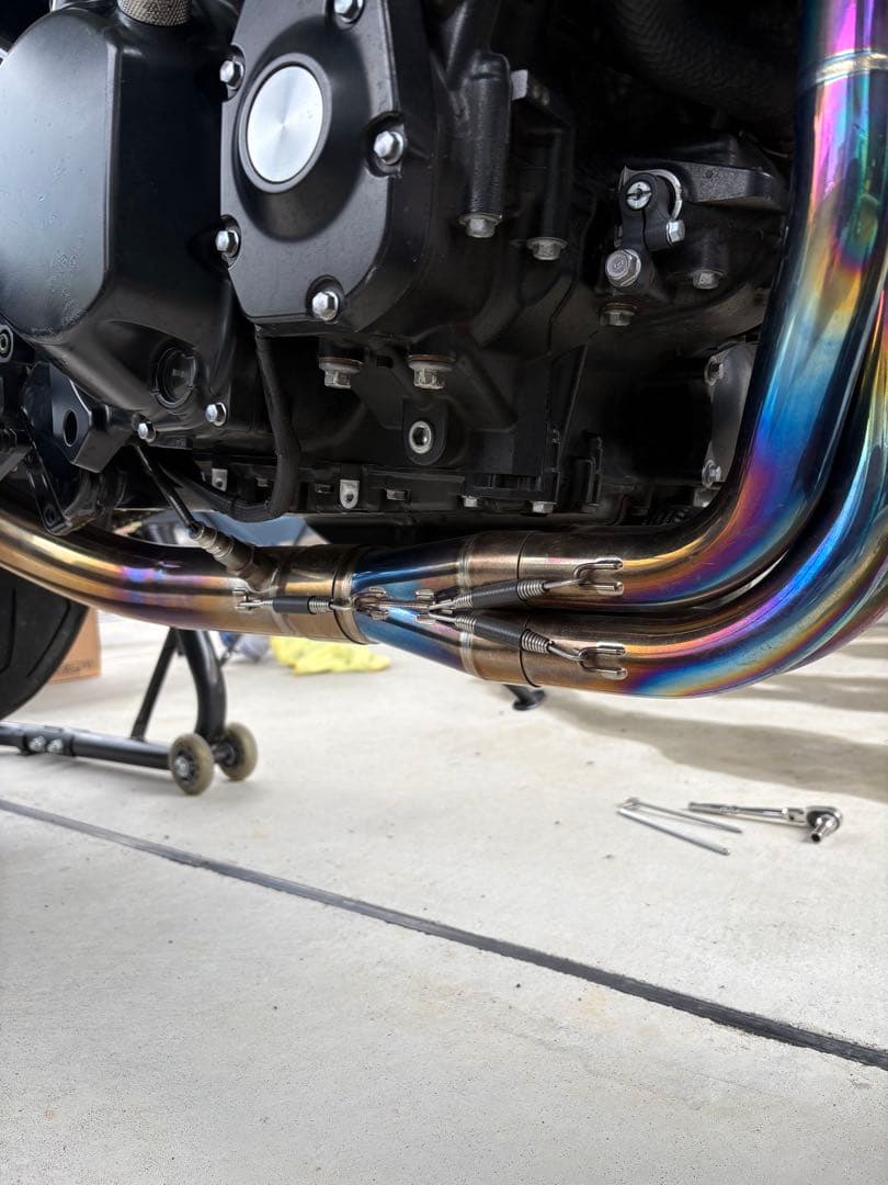 【3日間限定価格】Z900RS ストライカーチタンマフラー　フルエキ8BL用