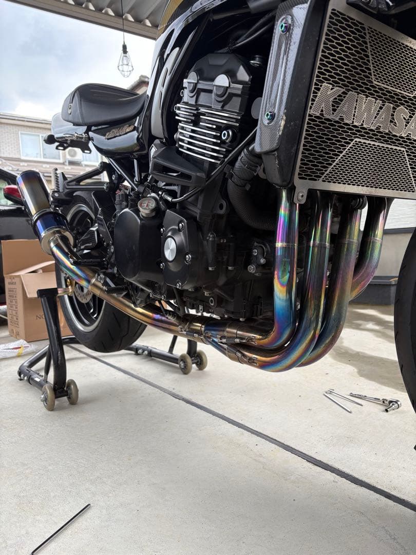 【3日間限定価格】Z900RS ストライカーチタンマフラー　フルエキ8BL用