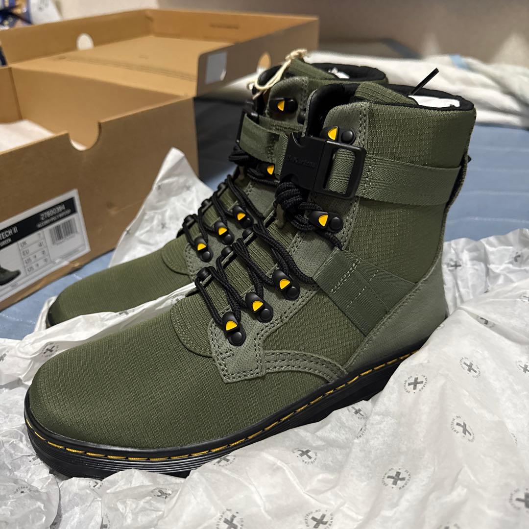 Dr. Martens ブーツ