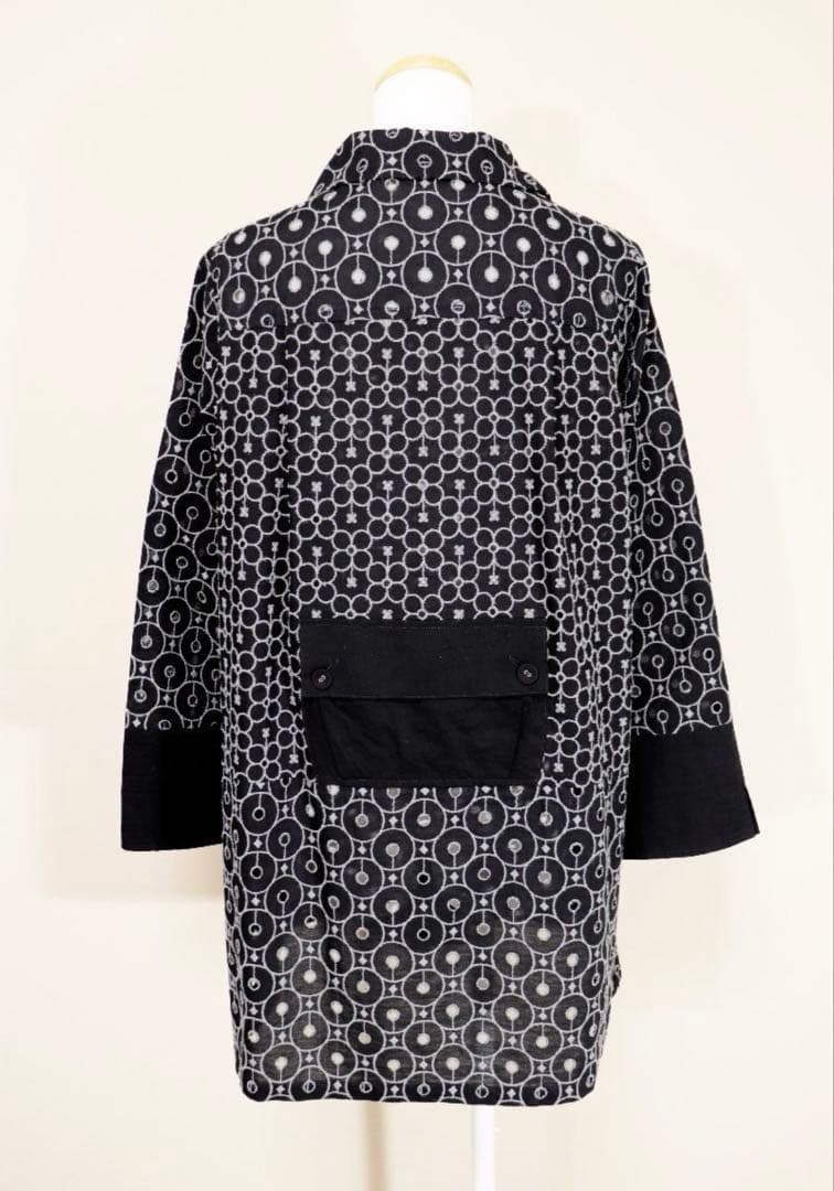 新品未使用品　希少　アルベロベロ　総刺繍　ブタさん　シャツ　羽織り　黒灰系