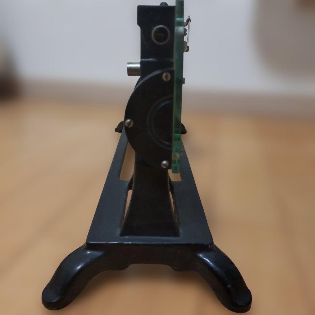 謎の金属製の品物①