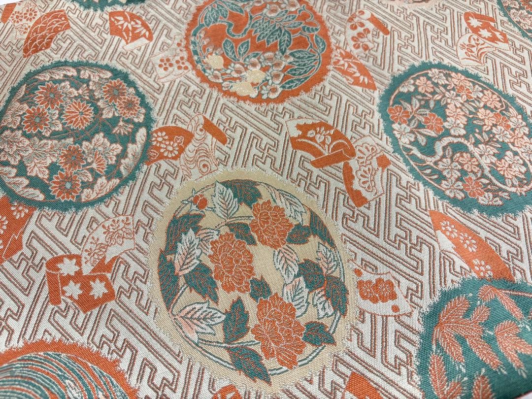 A 山喜織物謹製 萬葉 花々模様 グレー 正絹 全通 袋帯 O49