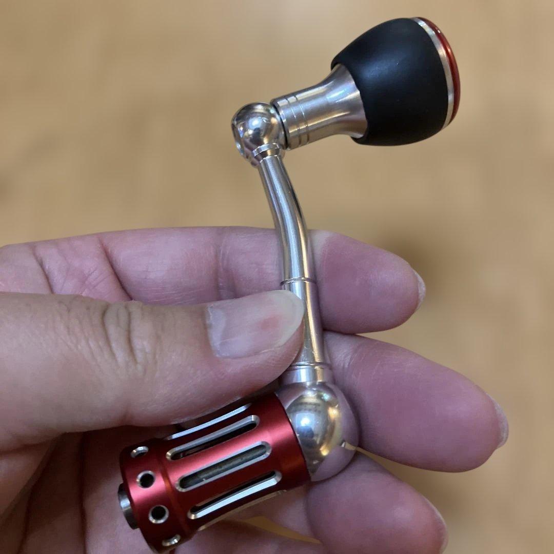 美品　スタジオオーシャンマーク　ダイワ用　シングルハンドル　ゴメクサス　スタンド