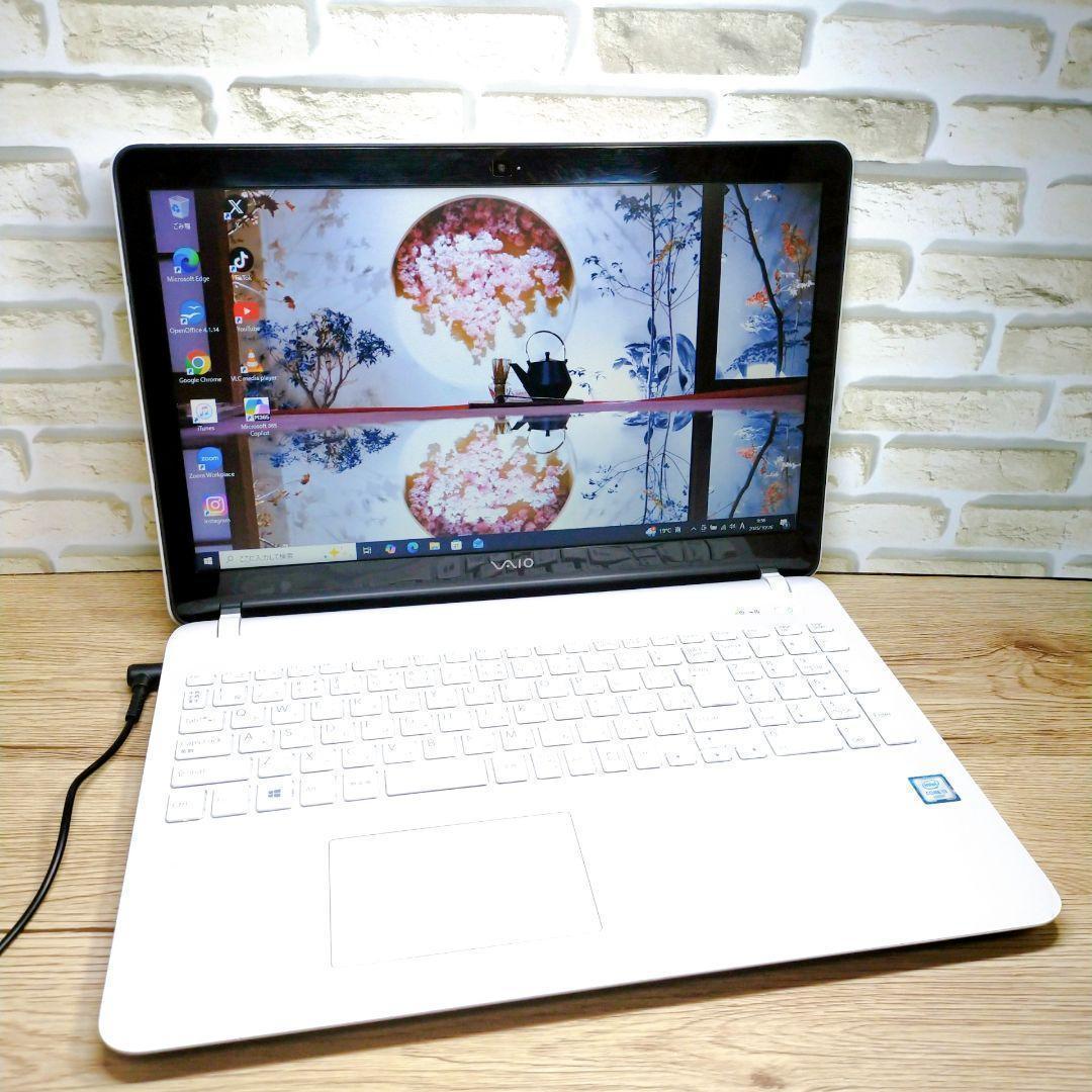届いたらすぐに使える♪薄型VAIOノートパソコン♪カメラ☆動画視聴にDVD付き