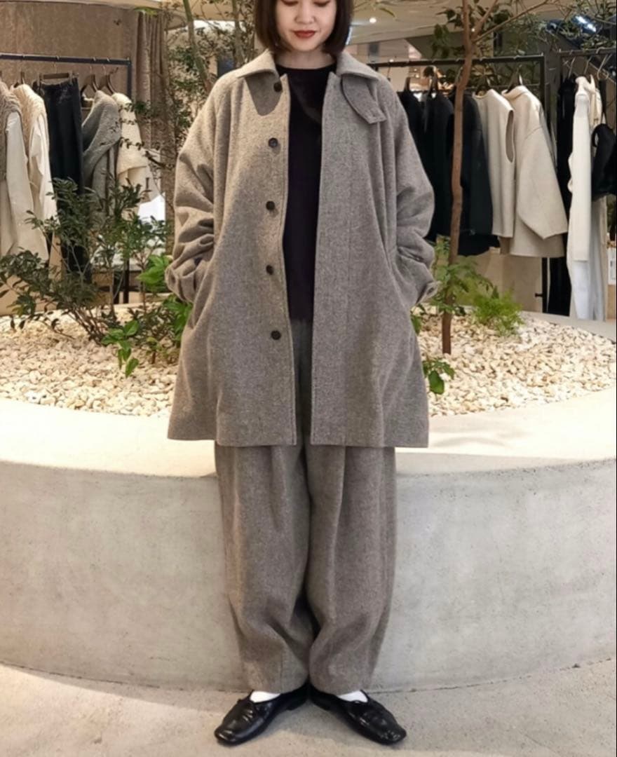 新品タグ付　かぐれ　ヘリンボンウールショートコート　ベージュ　今季完売　お値下げ