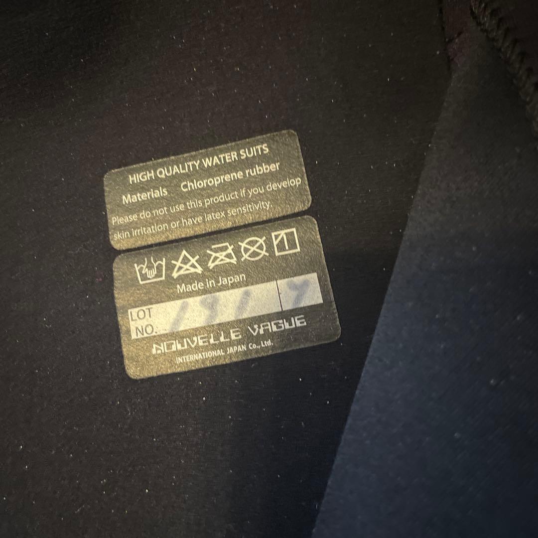 セミドライ　裏起毛フルスーツ　ウエットスーツ　revolution 5mm