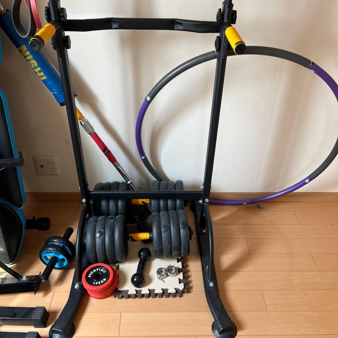 ベンチプレス、懸垂、ダンベルセット