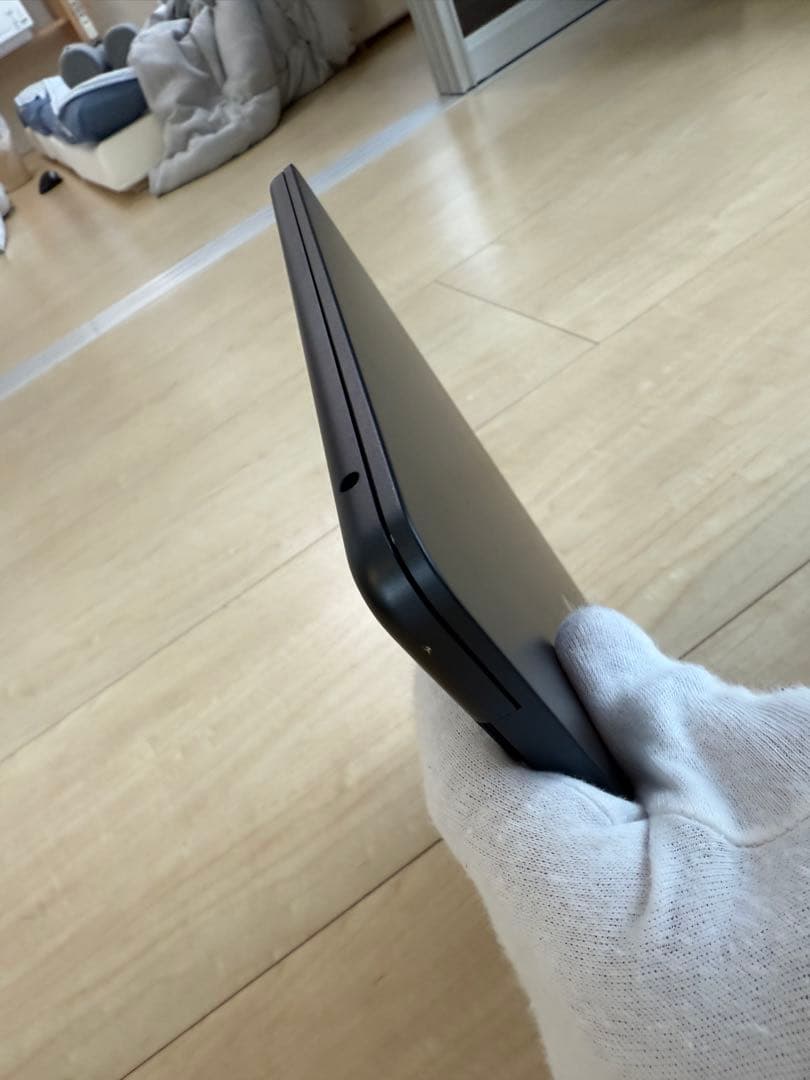 M2 MacBook Air 本体　メモリ8GB 512GB SSD 中古程度良