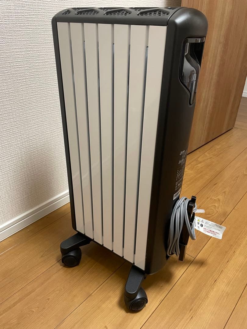 土日限定価格【美品】DeLonghi MDH09-BK 電気ヒーター