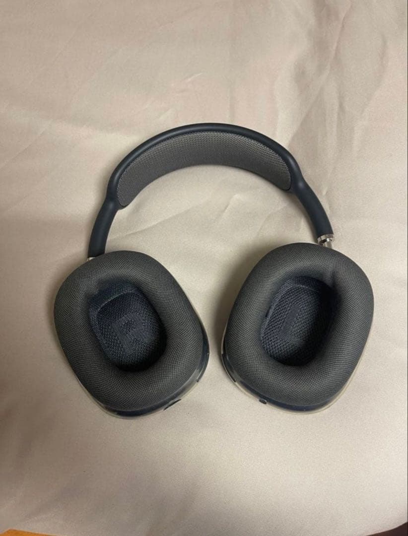 AirPodsMax スペースグレード