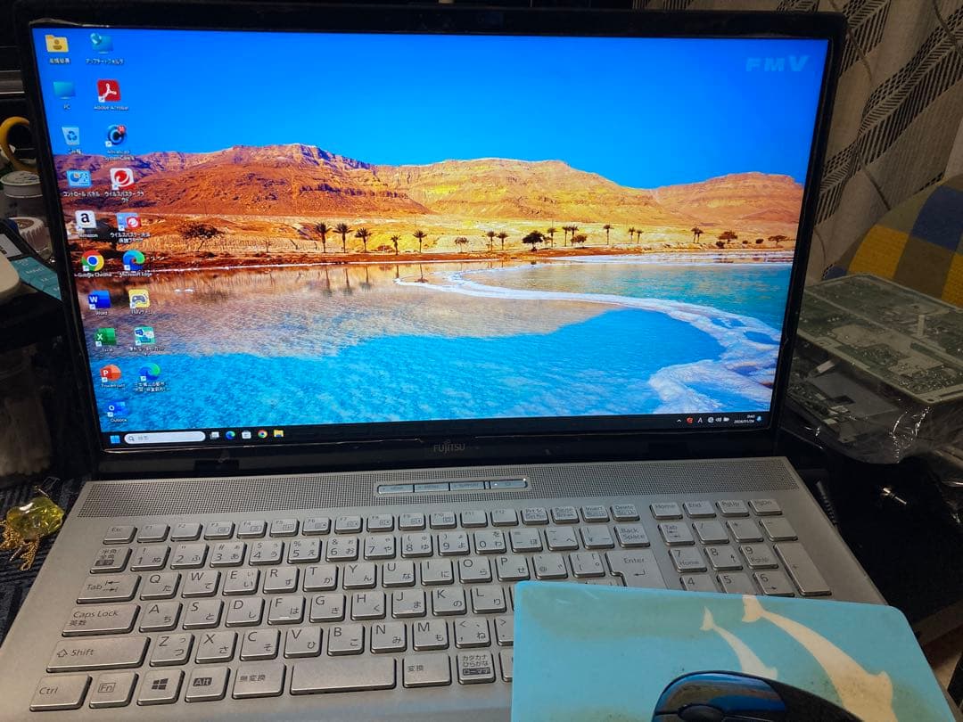 LIFEBOOK NH90/F3 シルバー ノートPC