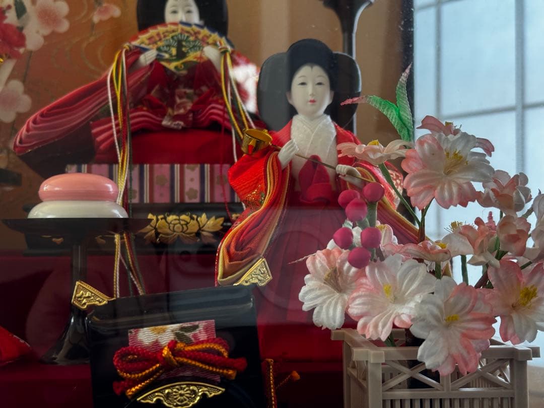 雛人形セット 桜の装飾付き