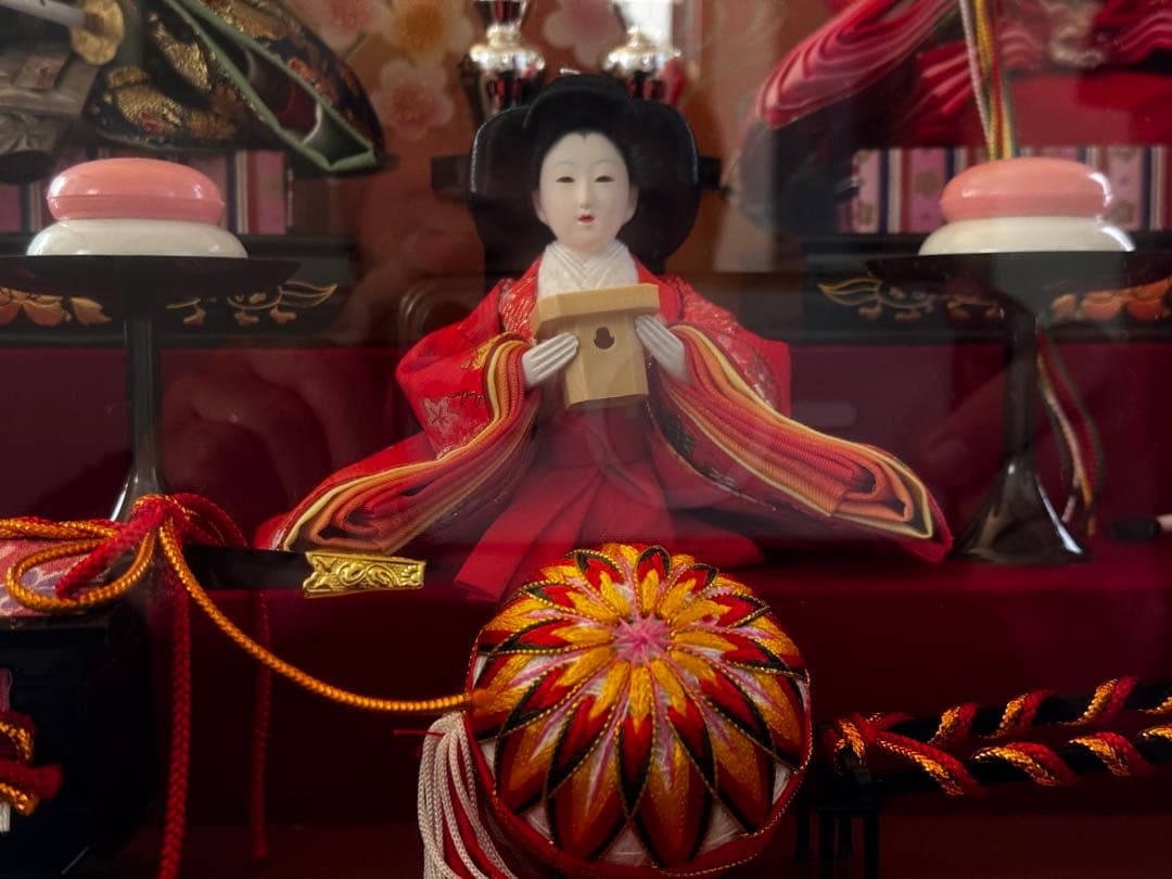 雛人形セット 桜の装飾付き