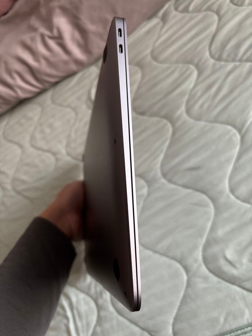 【極美品】macbook air M1 8gb 256gb
