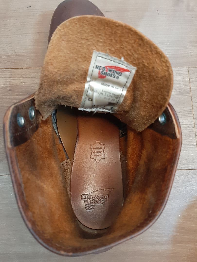 レッドウィング　９１１１　サイズ８.５Ｄ　２６.５センチ