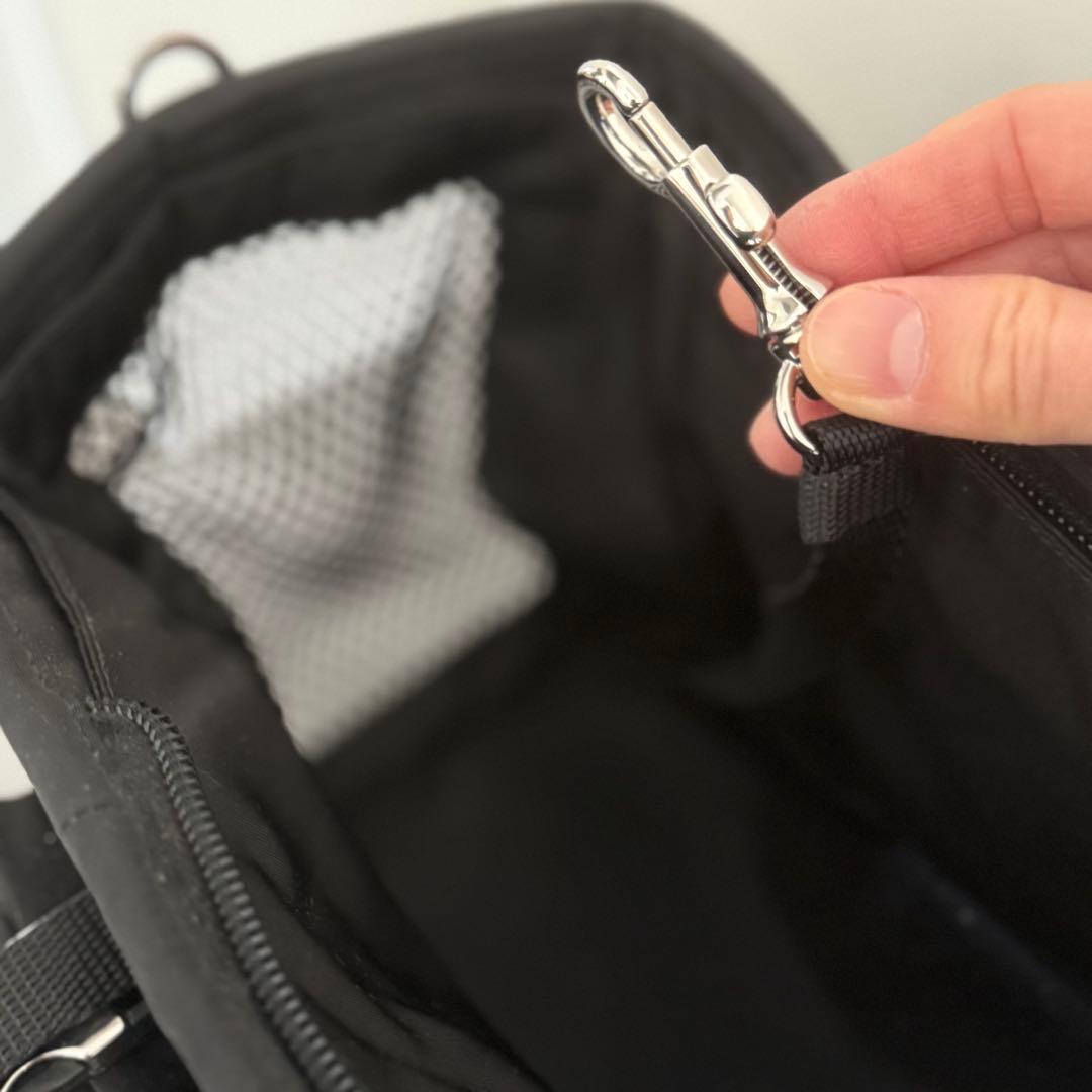 PRADA RE-NYLON トライアングル ロゴ ペットキャリー バッグ