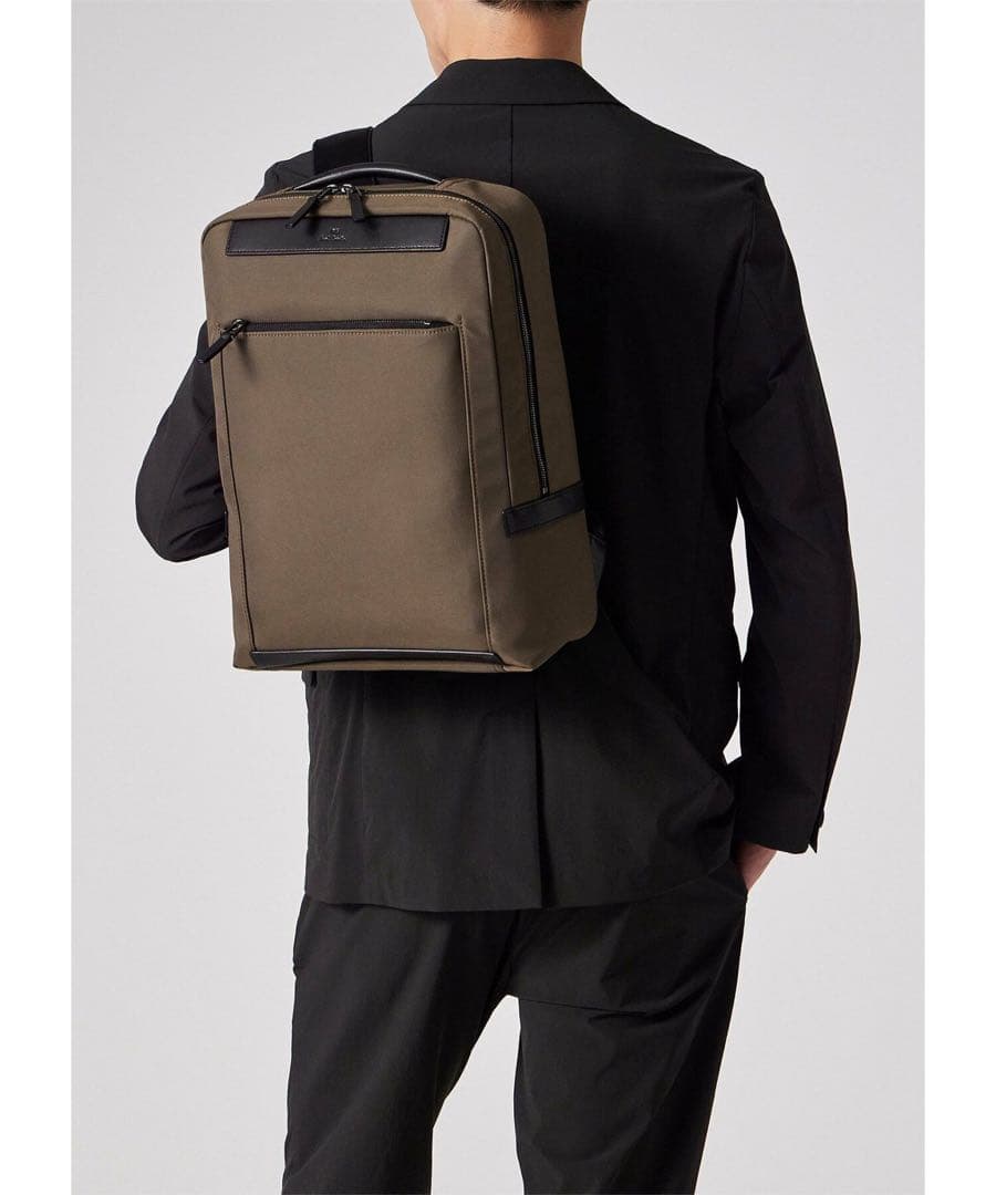 【美品】Paul Smith ポールスミス ビジネスリュック ベージュ