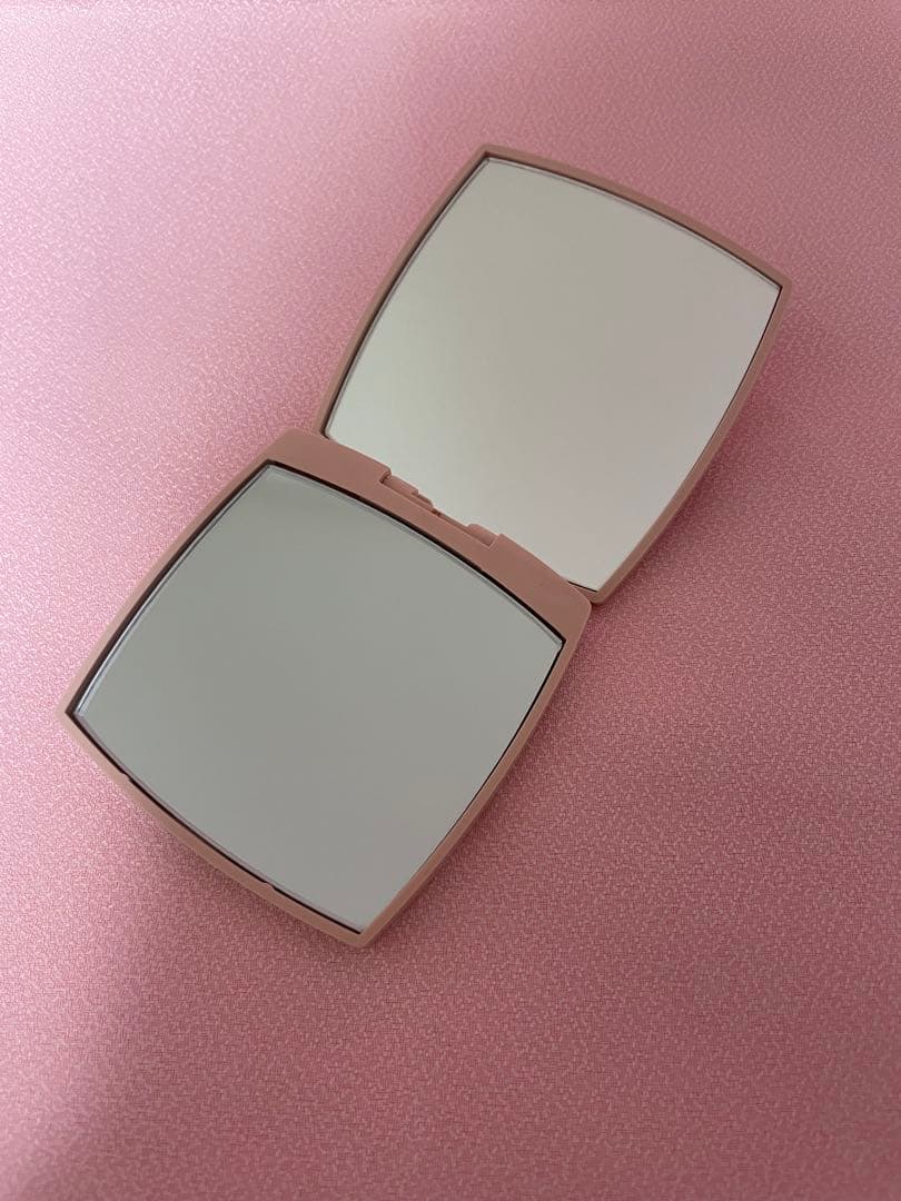 シャネル ミラー 111 バレリーナ