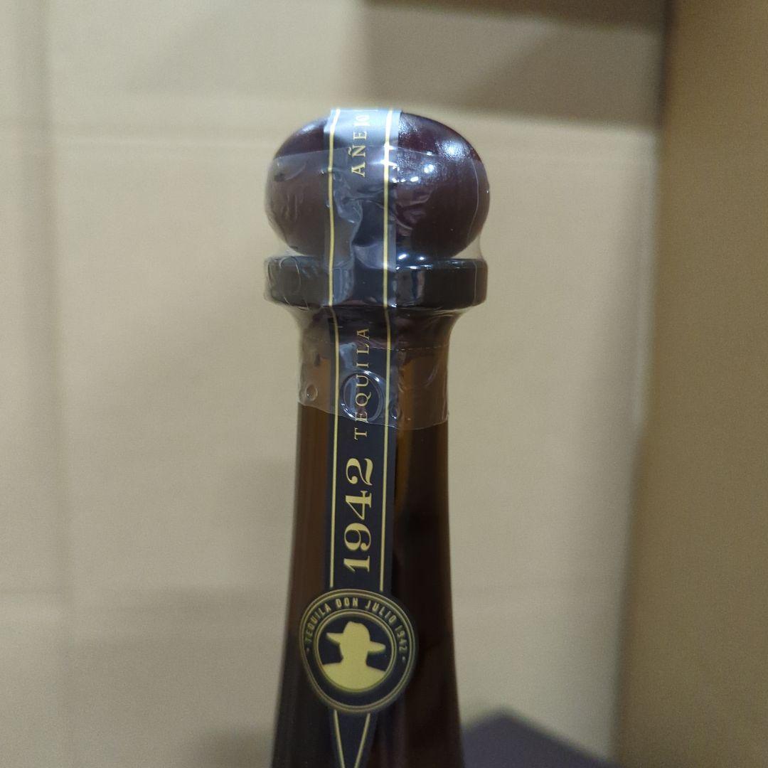 ドン・フリオ 1942 750ml 箱入り[ テキーラ ギフトBox入り] 新品