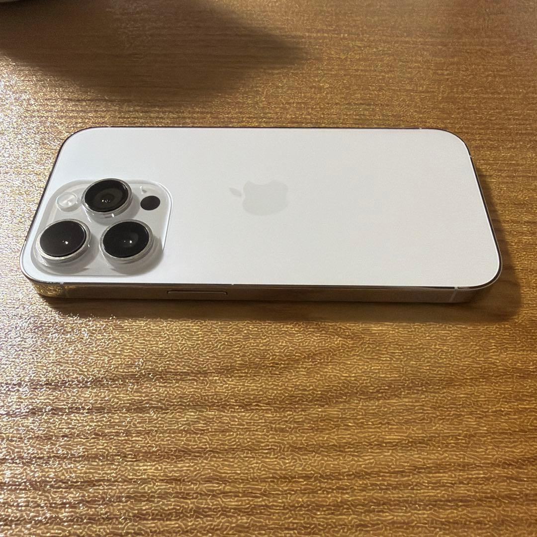 Apple iPhone 14 Pro 256gb本体　シルバー　SIMフリー