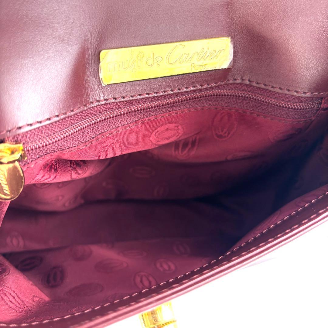 未使用に近い カルティエ マストライン ショルダーバッグ ターンロック ボルドー