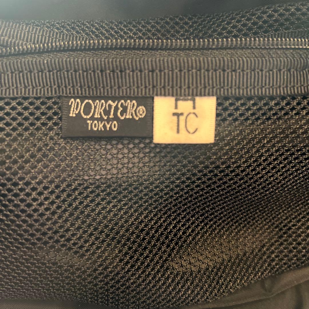 travel couture by lowercase トラベルポーチ