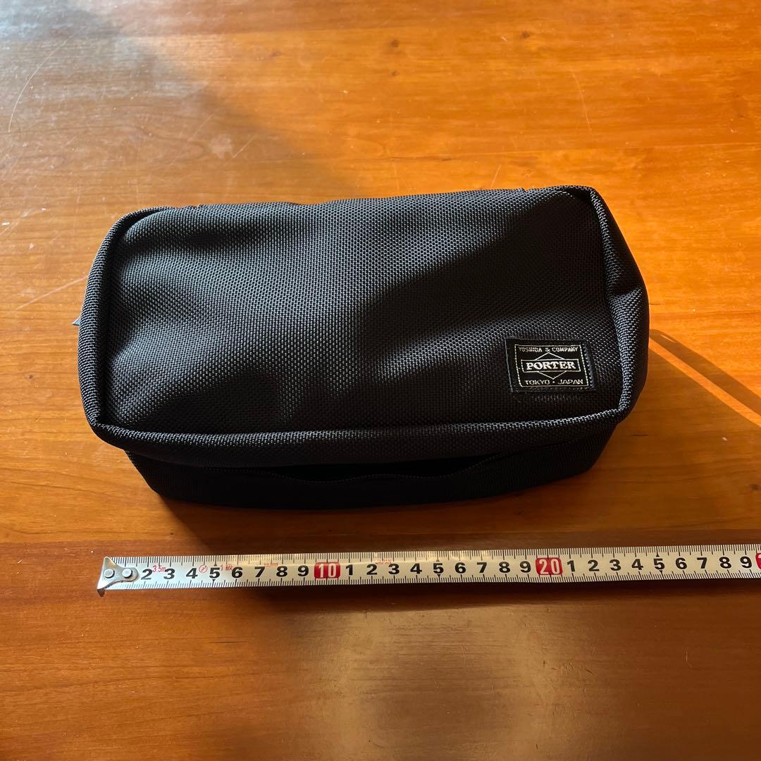 travel couture by lowercase トラベルポーチ