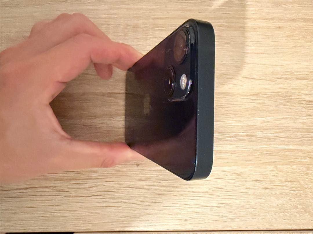 yoshi***　iPhone13 mini 256GB SIMフリー