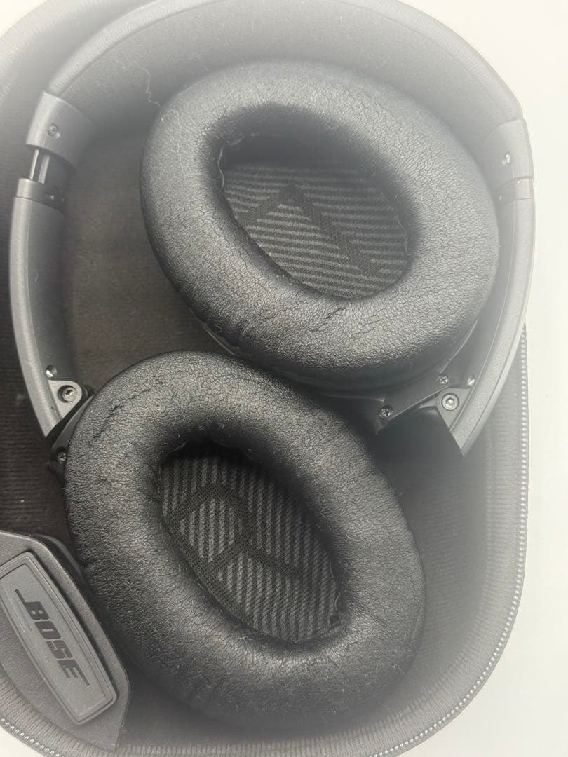 BOSE　ワイヤレスヘッドホン　QUITECOMFORT 45