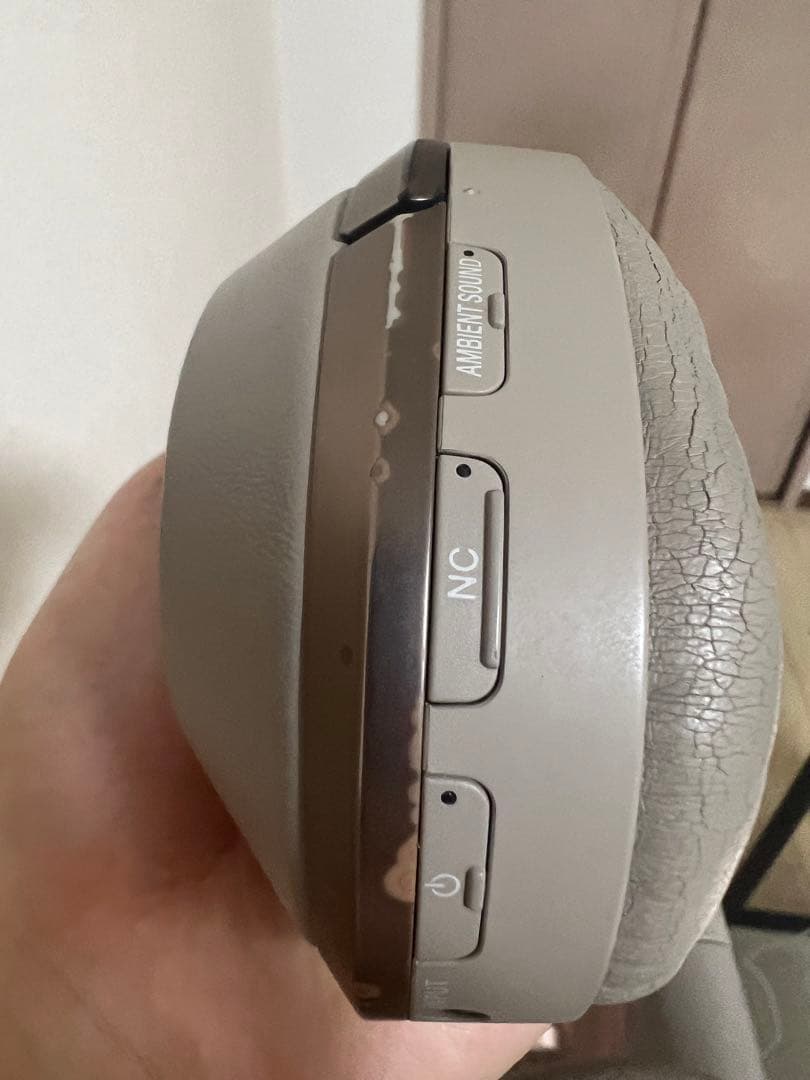 ソニー　ワイヤレス　ヘッドホン　ノイズキャンセリング