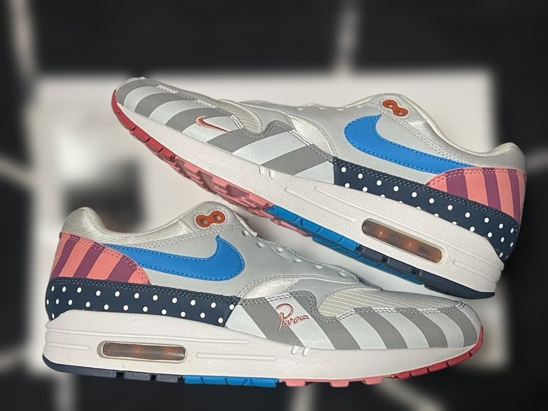 Nike Air Max カラフルシューズ