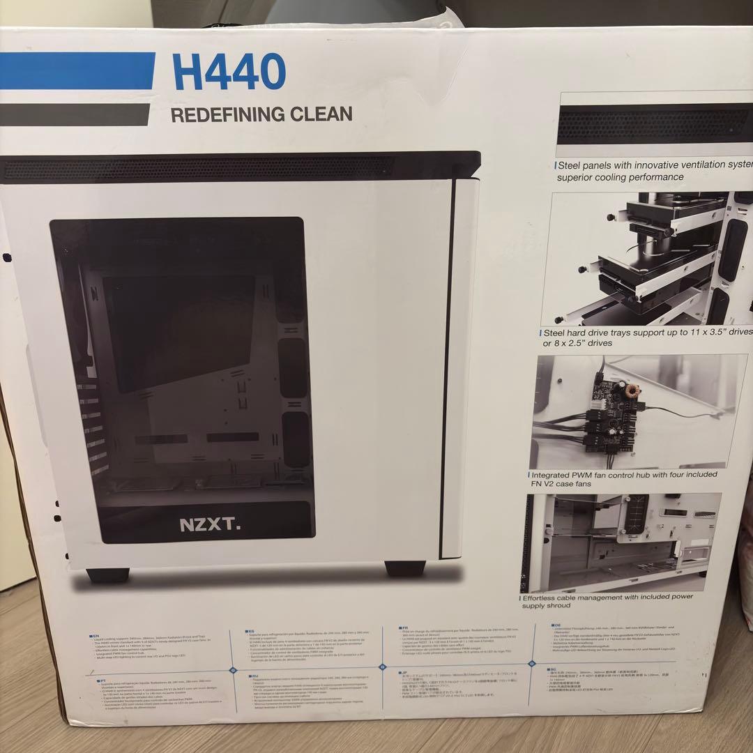 ミドルタワー PCケース NZXT H440 ホワイト