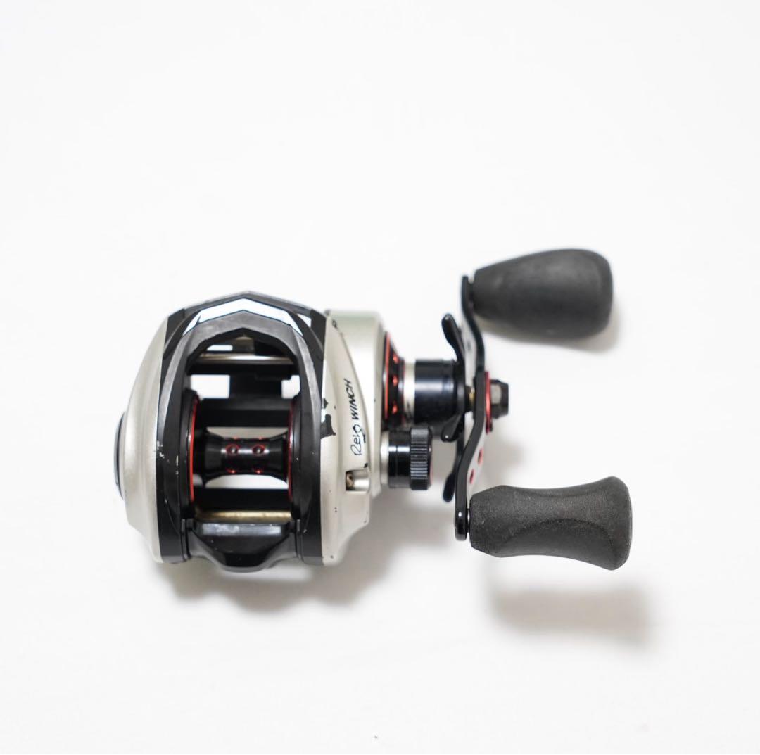 アブガルシア REVO WINCH(右巻き)