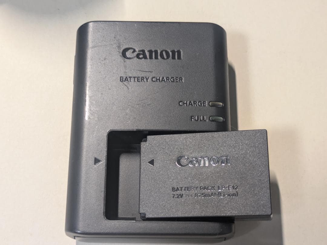 Canon EOS M10 ミラーレスカメラ