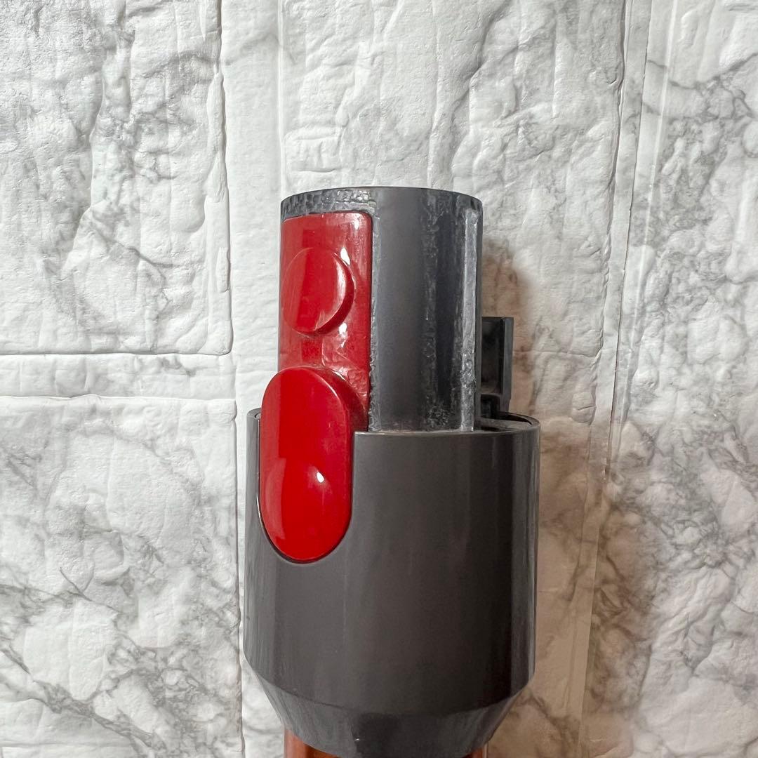 【動作品 送料込み】 Dyson V10 SV12 コードレス掃除機