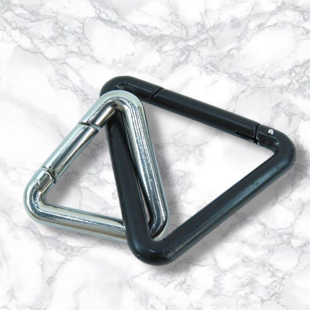 美品 ボッテガヴェネタ トライアングル キーリング 黒 シルバー