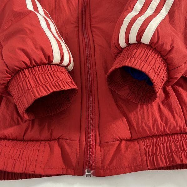 アディダス FCバイエルン 中綿ジャケット ブルゾン M FC BAYERN 赤