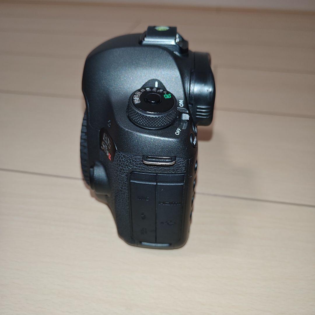 Y*9様 Canon EOS 5DsR デジタル一眼レフカメラ　おまけ付き