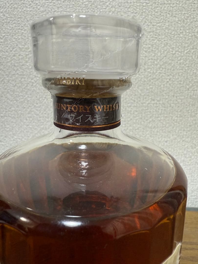 響17年　箱なし　サントリーウイスキー 容量700ml