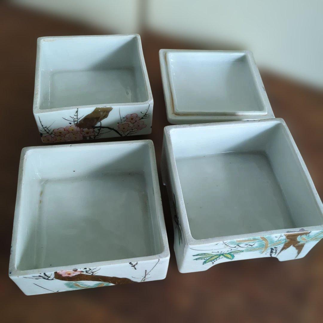 骨董　段重箱　陶器　松竹梅　三段重　アンティーク　物入　おせち