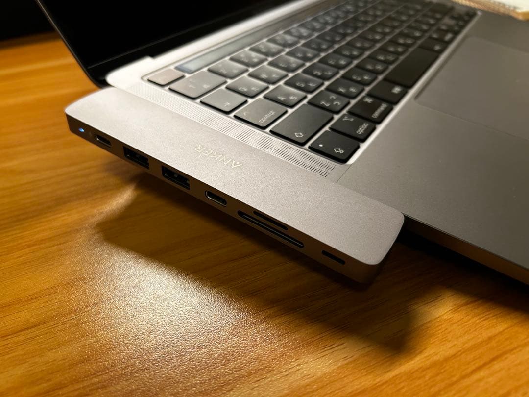 （おまけ付き）MacBook Pro 13 M1, 2020, 256GB