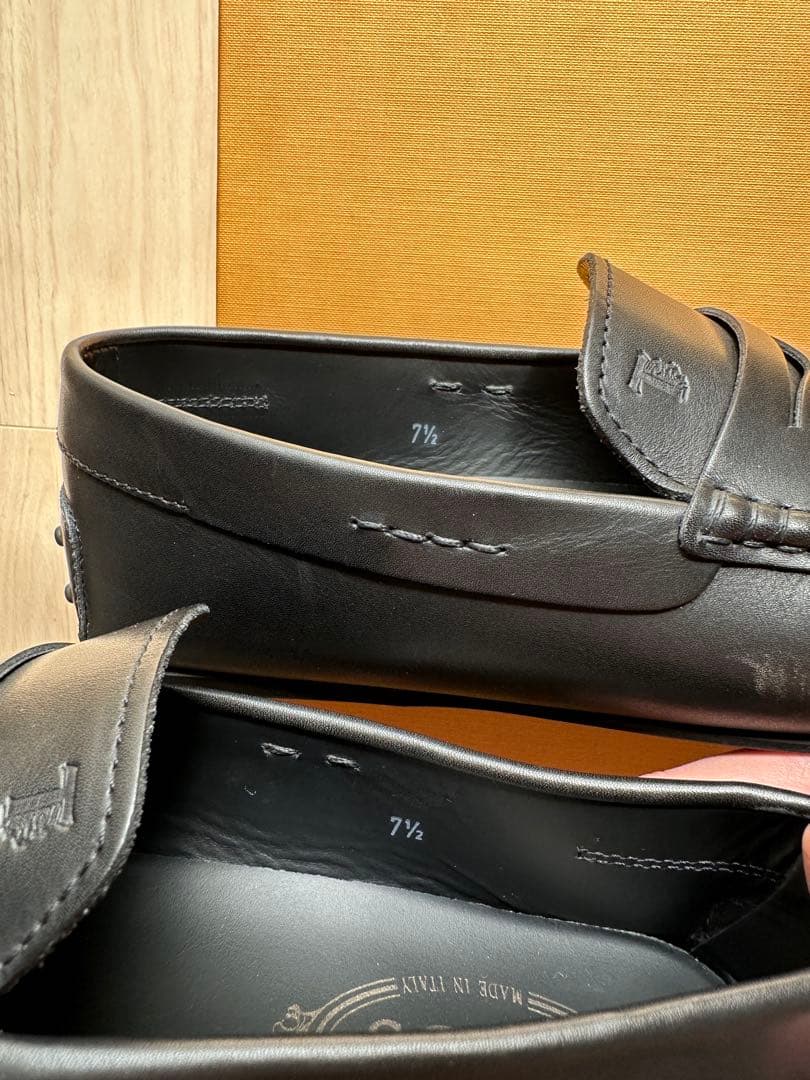 【美品】 【大幅値下げ】TOD'S ドライビングシューズ 26.5cm