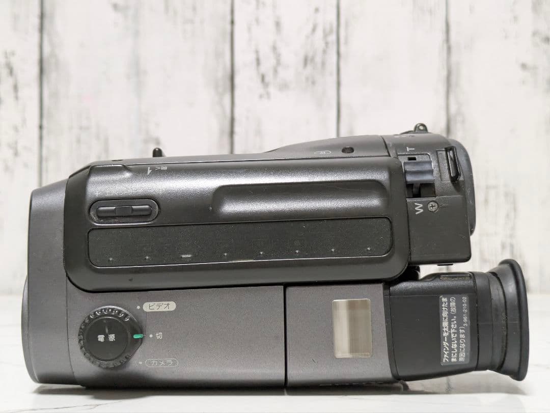 SONY　CCD-TR11　Hi8　8mm対応　セット